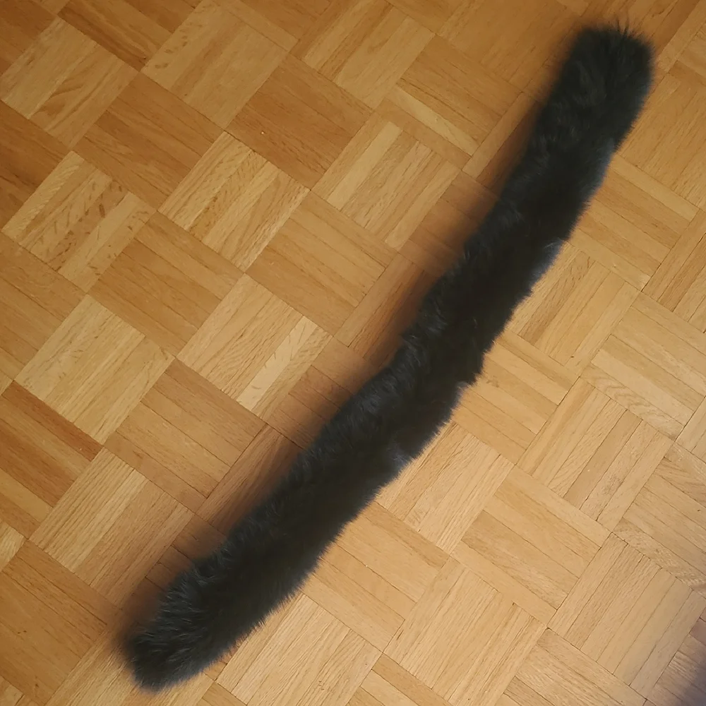 Real Fox Fur Scarf Collar - Picture 5 of 11